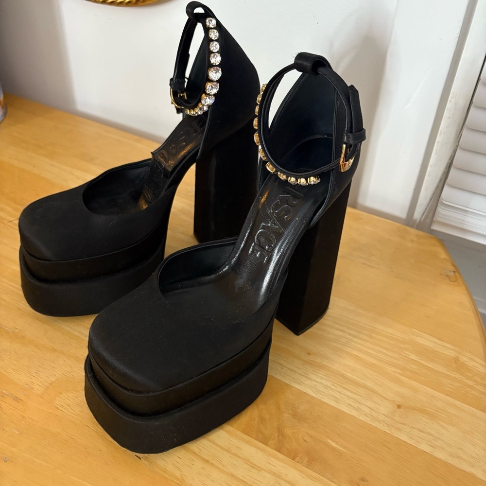 Versace Medusa Aevitas